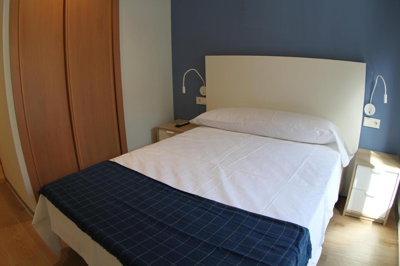 Hostal Monaco Valladolid Bagian luar foto